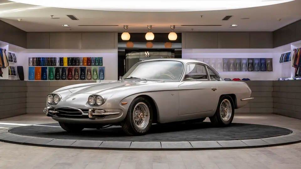 1966 Lamborghini 400 GT 2+2 by Touring