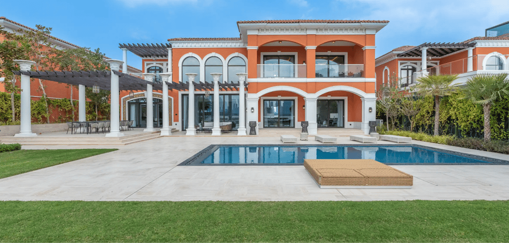 Emerald Villa at XXII Carat