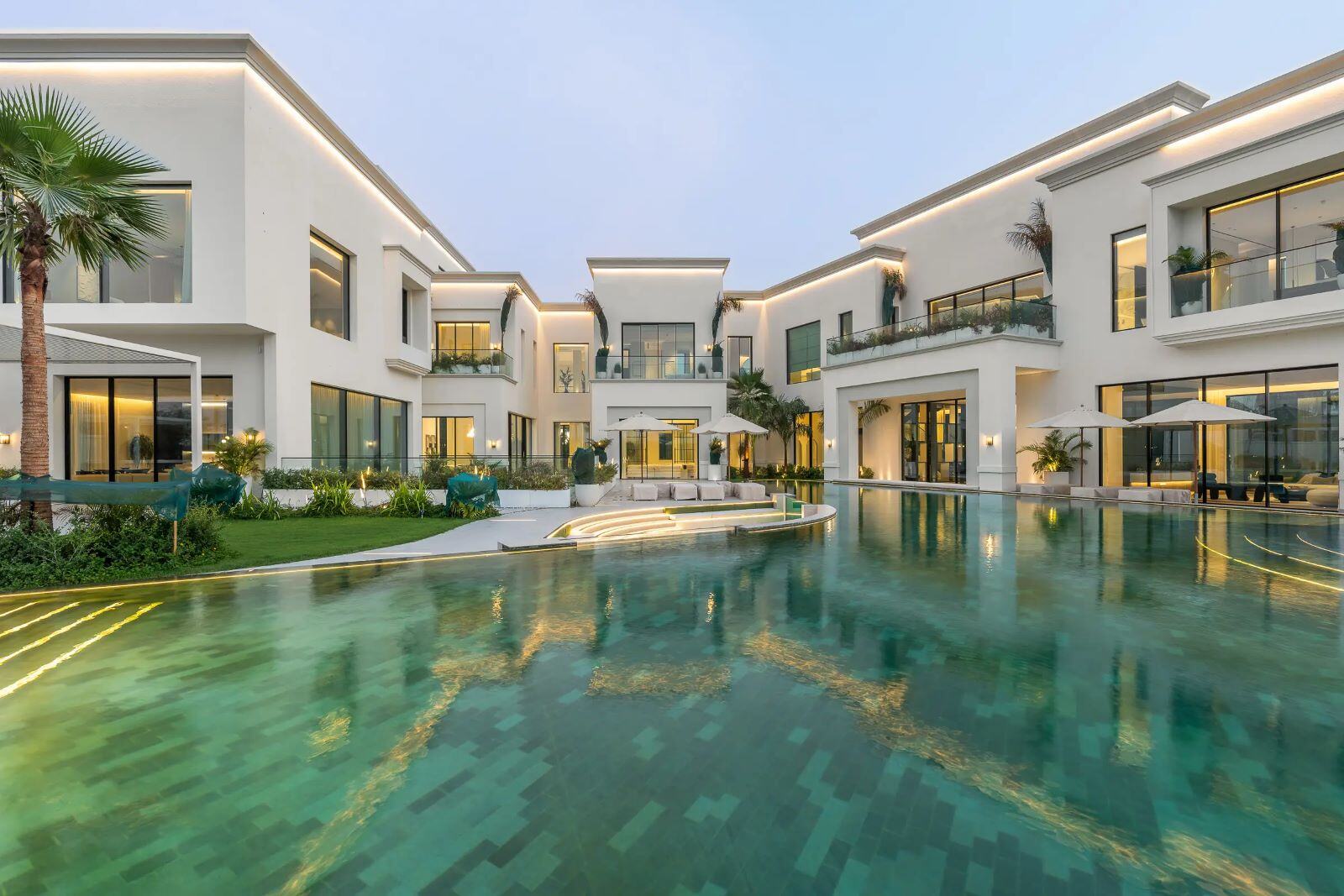 Taking a Look at Dubai’s Most Expensive Villas