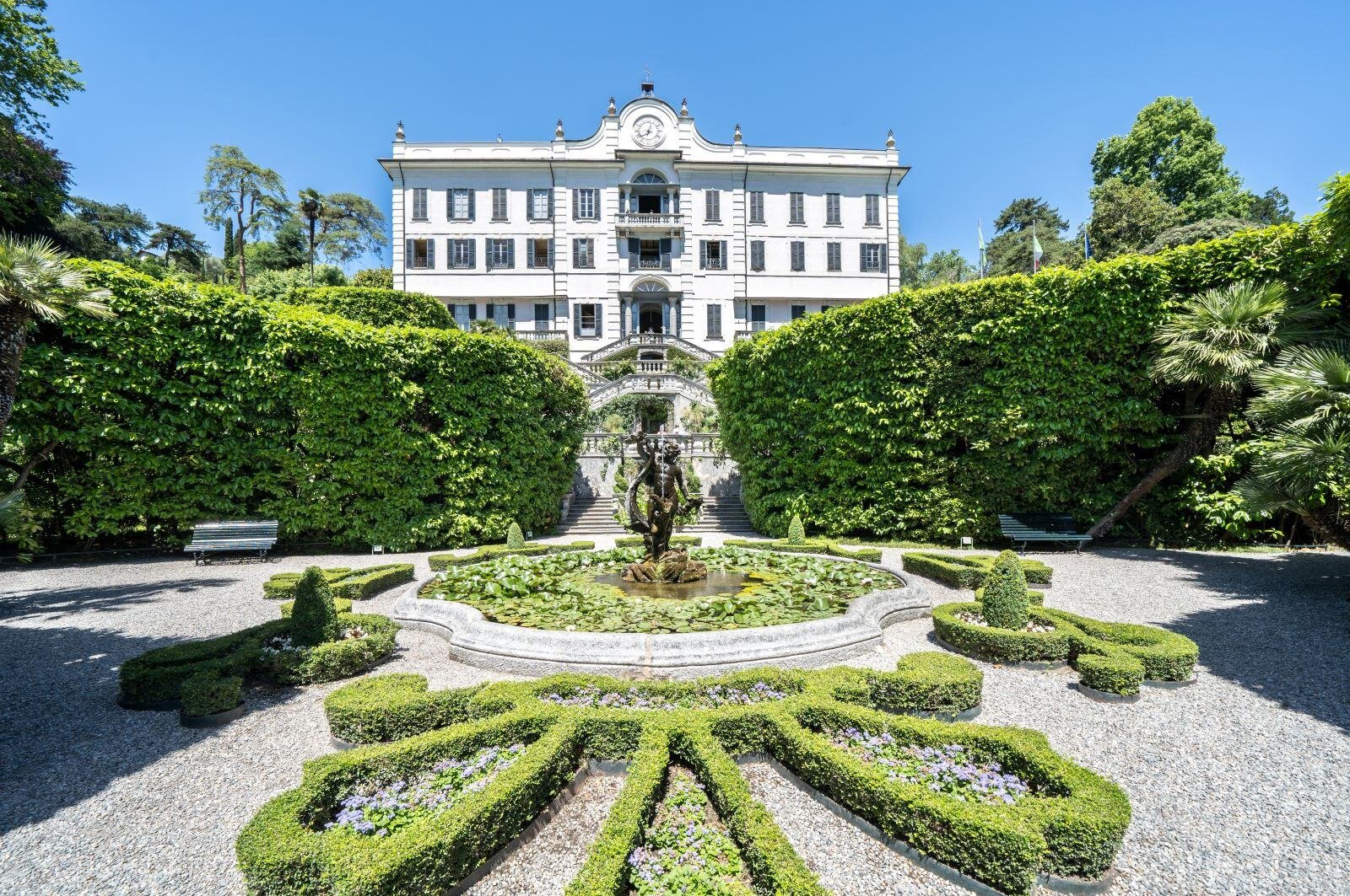 Architecture in Lake Como