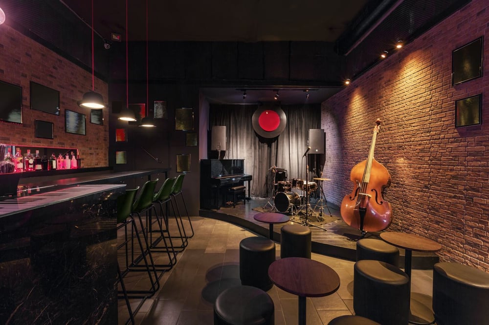 family restaurants in dubai with live music
