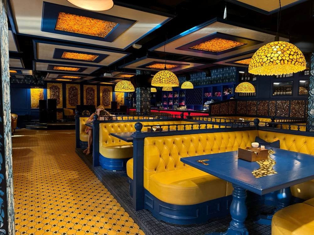 Your Guide to the Best Restaurants in Emirates Hills