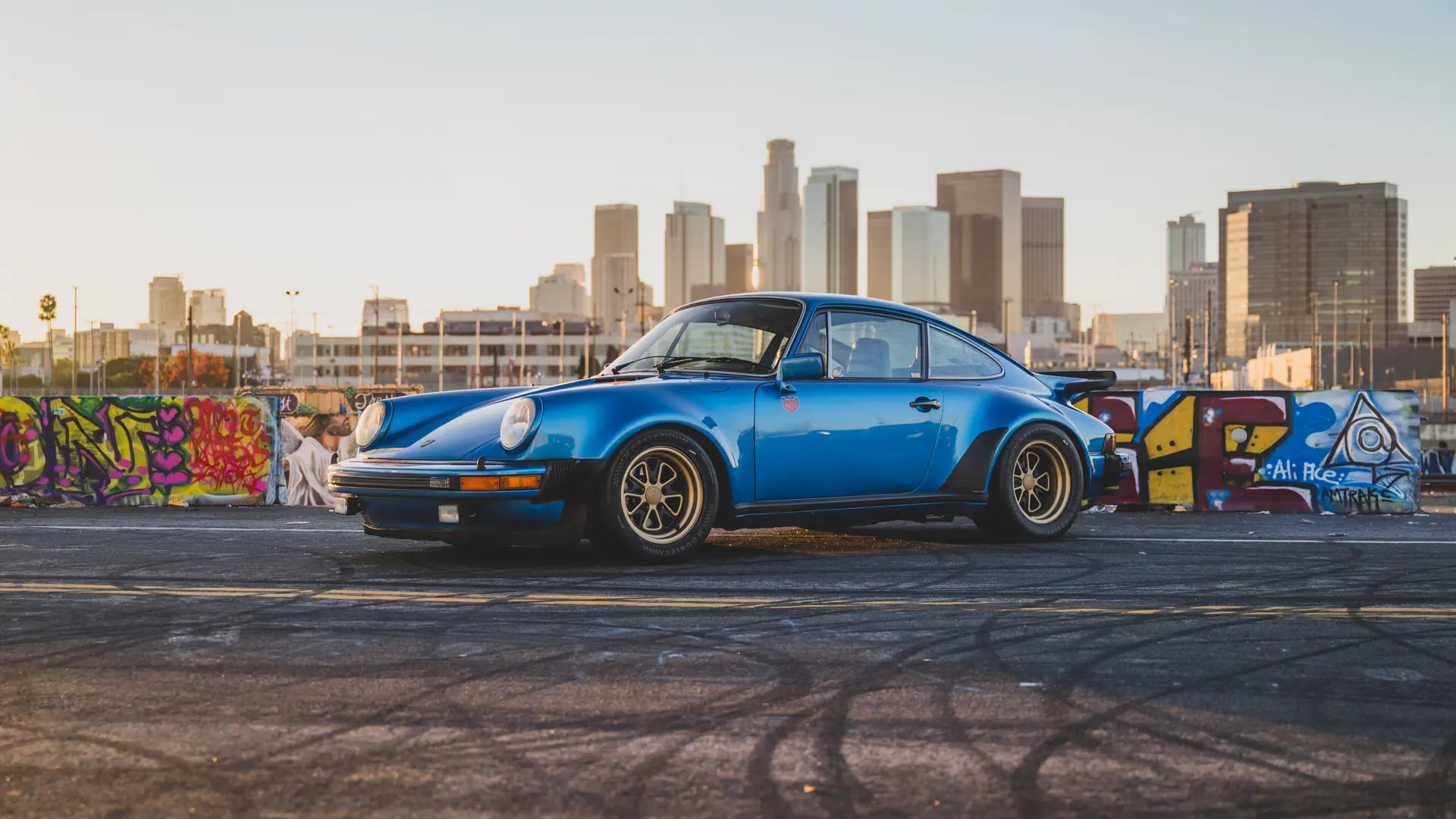 The Outlaw Collection: Revisiting 80s And 90s Porsche Classics