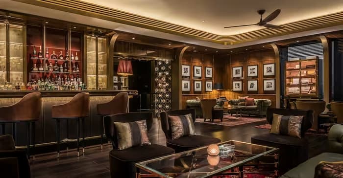 Churchill Club Four Seasons Hotel, DIFC.jpg cigar lounge dubai