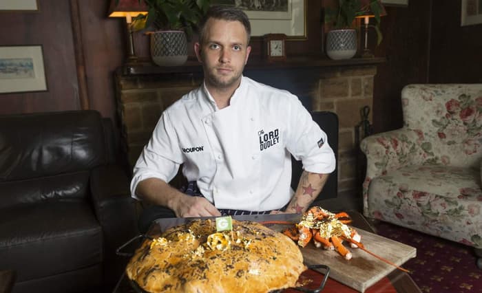 Posh Pie at Lord Dudley Hotel.jpg most expensive dish in the world