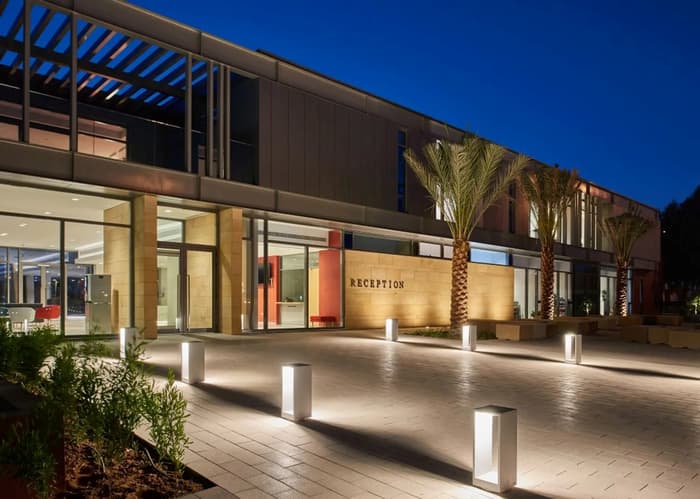 Schools in Jumeirah cover.jpg Schools in Jumeirah cover