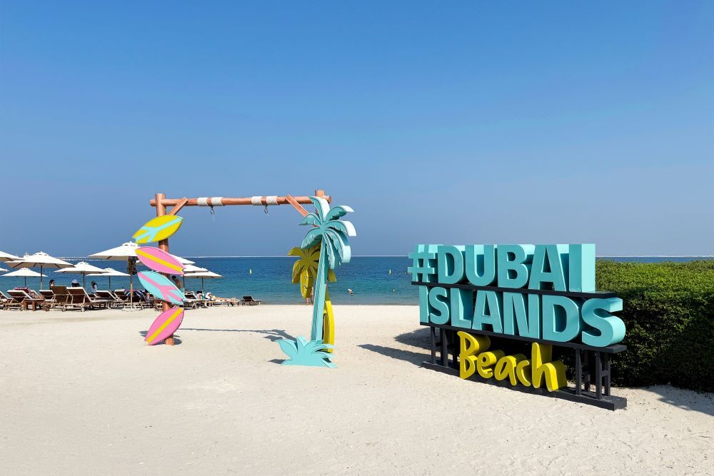 Coastal Tourism in the UAE: High-End Escapes Along the Water