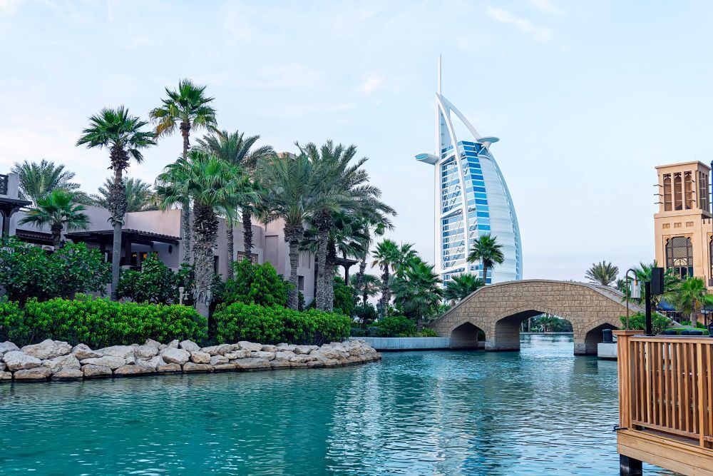 Dubai’s First Generation of Five-Star Hotels and the Legacy They Shaped
