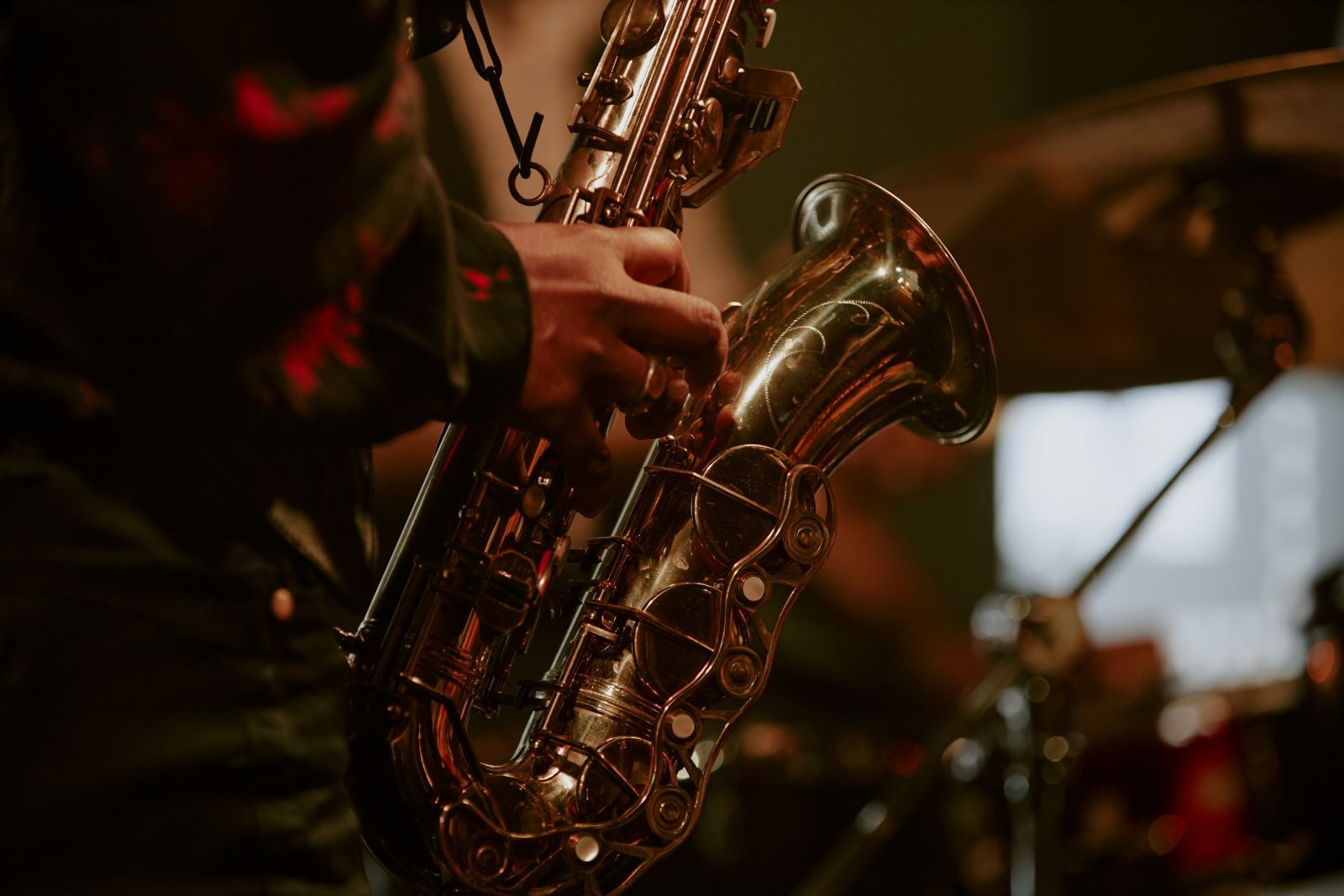Jazz Clubs in Dubai: A Journey Through the City’s Jazz Rooms