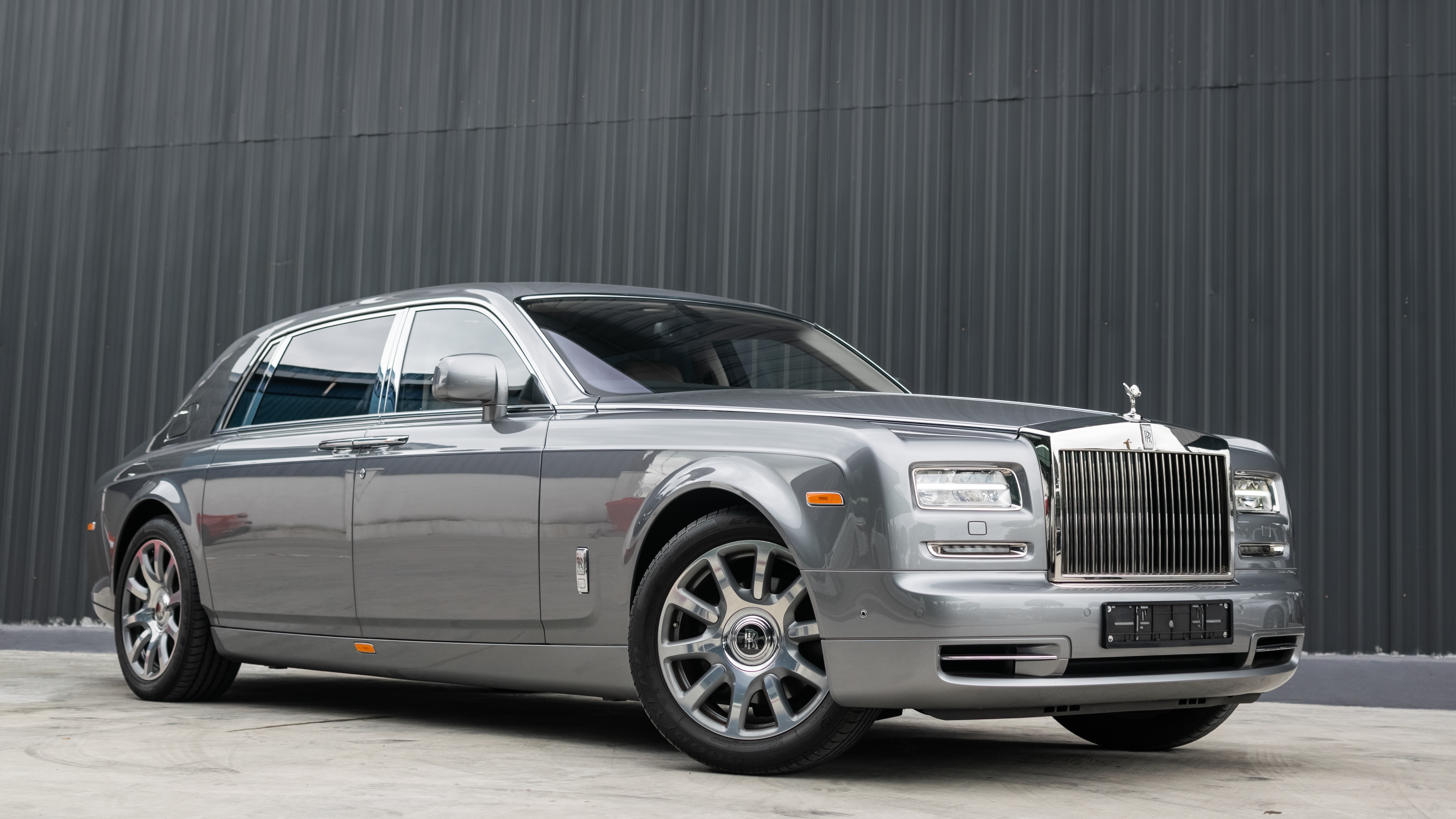 RM Sotheby’s Inaugural Dubai Auction