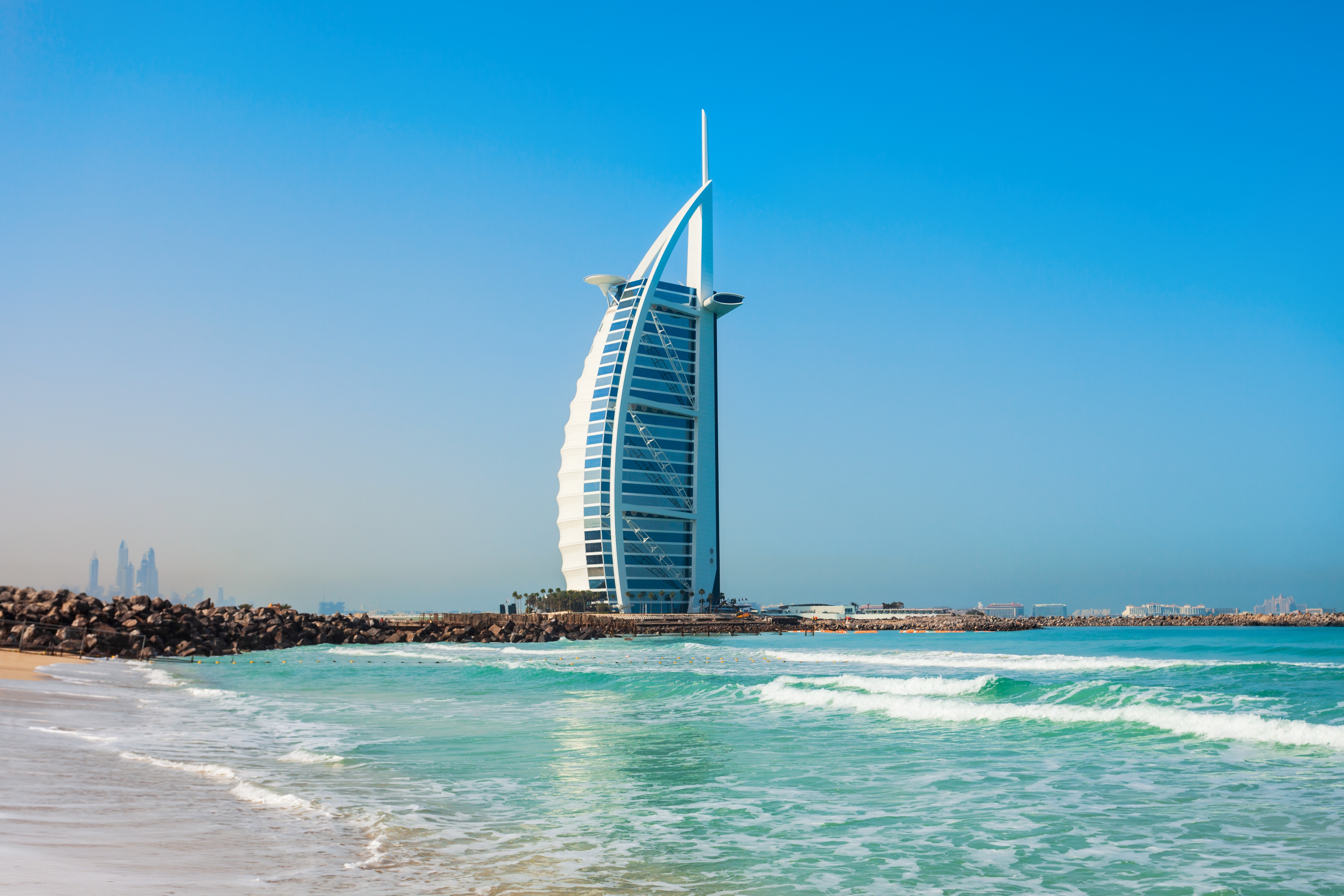 Burj Al Arab Views & Bold Flavours: Dubai’s Scenic Dining Spots