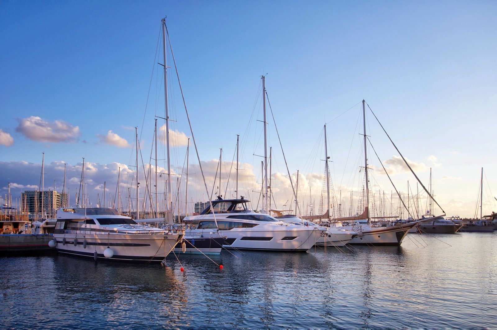 Dubai Harbour Yacht Club